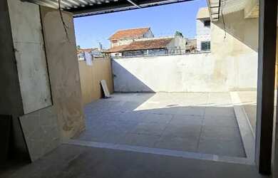 Imagem: A casa possui 3 Dormitórios, 4 Banheiros, 3 Vagas na garagem