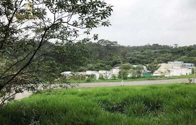 Imagem: O terreno possui 400m² de Área e está localizado em Jardim