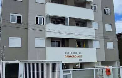 Imagem: O apartamento possui 3 Dormitórios, 1 Banheiro, 1 Vaga na garagem