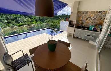 Imagem: A casa em condomínio possui 4 Dormitórios, 5 Banheiros, 4