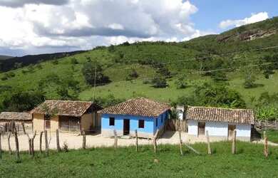 Imagem: A fazenda possui Imóvel novo e está localizado em Novo Cruzeiro