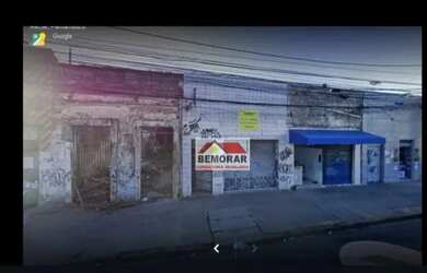 Imagem: A casa possui 5 Dormitórios, 3 Banheiros, 1 Vaga na garagem