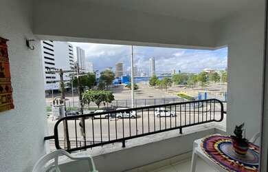 Imagem: O apartamento possui 3 Dormitórios, 1 Banheiro, 1 Vaga na garagem