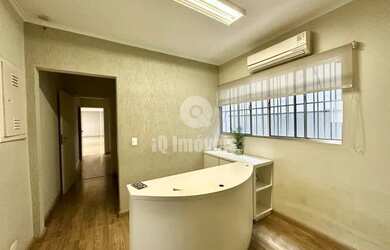 Imagem: A casa possui 5 Dormitórios, 5 Banheiros, 5 Vagas na garagem