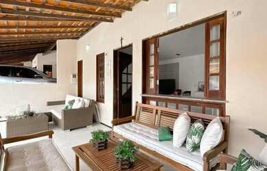 Imagem: A casa em condomínio possui 3 Dormitórios, 3 Banheiros, 3