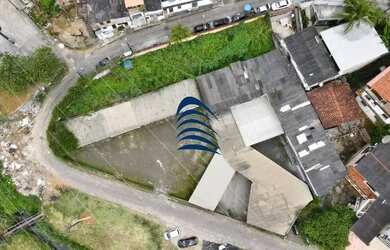 Imagem: O depósito possui 2000m² de Área e está localizado em Brotas