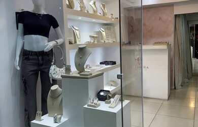 Imagem: O depósito e está localizado em Gardênia Azul, Rio de Janeiro