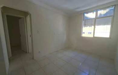 Imagem: O apartamento possui 2 Dormitórios, 1 Banheiro e 50m² de Área