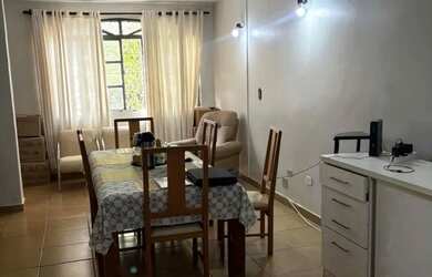 Imagem: A casa possui 4 Dormitórios, 3 Banheiros, 1 Vaga na garagem