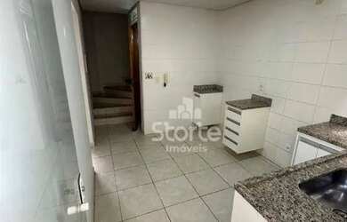 Imagem 2: Casa estilo sobrado com 2 suítes à venda, 90m² por R$ 299.000 - Condomínio...