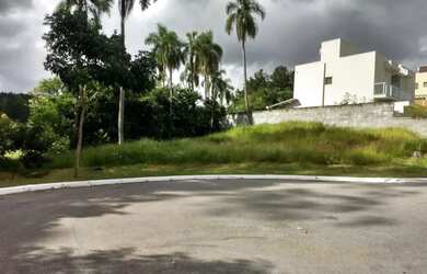 Imagem: O terreno possui 500m² de Área e está localizado em Quinta