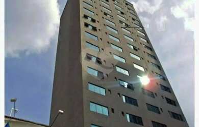 Imagem: O depósito possui 1 Vaga na garagem, 40m² de Área e está