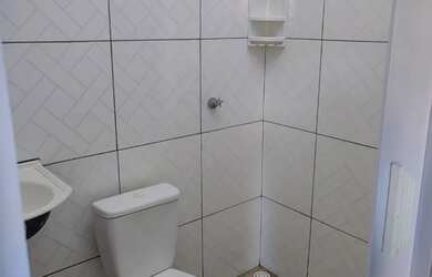 Imagem 3: Aluga-se Casa, quarto sala, cozinha e banheiro 460,00