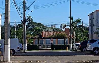 Imagem: O apartamento possui 3 Dormitórios, 1 Banheiro, 1 Vaga na garagem