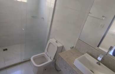 Imagem 11: Sobrado para aluguel e venda tem 220 metros quadrados com 3 quartos