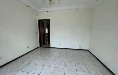 Imagem 16: Casa com 03 quartos sendo 01 suíte na região sul de Londrina