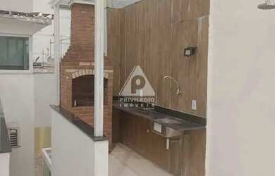 Imagem 15: Cobertura Luxuosa à Venda em Copacabana 4 Suítes, Terraço e Churrasqueira