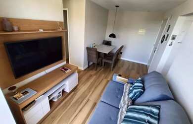 Imagem: O apartamento possui 2 Dormitórios, 2 Banheiros, 1 Vaga na