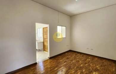 Imagem: A casa possui 2 Dormitórios, 1 Banheiro e 80m² de Área e