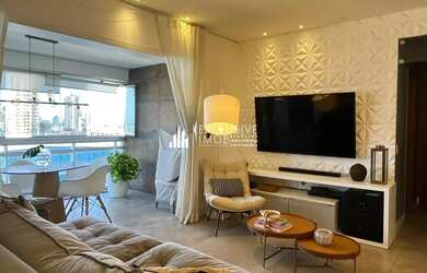 Imagem: O apartamento possui 3 Dormitórios, 4 Banheiros, 2 Vagas na