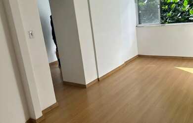 Imagem: O apartamento possui 2 Dormitórios, 1 Banheiro, 60m² de Área