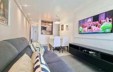 Imagem: O apartamento possui 1 Dormitório, 1 Banheiro, 1 Vaga na garagem