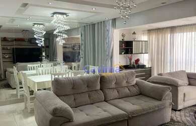 Imagem: O apartamento possui 3 Dormitórios, 4 Banheiros, 2 Vagas na