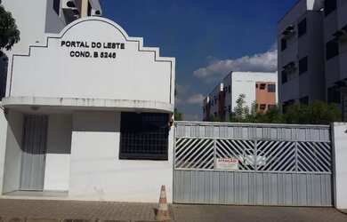 Imagem: O apartamento possui 3 Dormitórios, 2 Banheiros, 60m² de Área