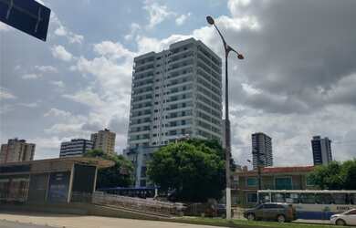 Imagem 12: Apartamentos à Venda com 157m2, 3 suítes, 2 vagas soltas, no Edifício...