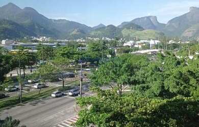 Imagem: O depósito possui 1 Vaga na garagem, 30m² de Área e está