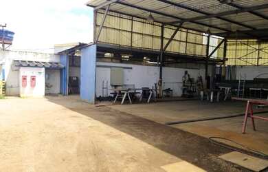 Imagem: O depósito possui 474m² de Área e está localizado em Poste