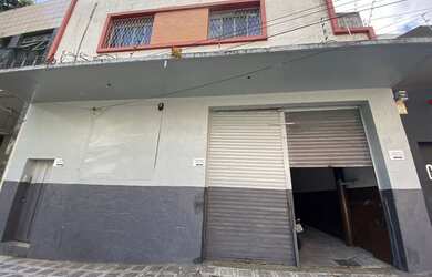 Imagem: O depósito possui 532m² de Área e está localizado em Barro