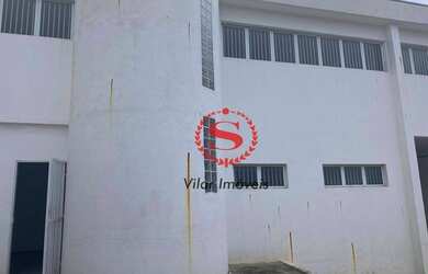 Imagem: O depósito possui 400m² de Área e está localizado em Campestre