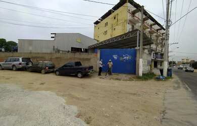 Imagem 1: Galpão de 380 metros de esquina localizado no Bairro Soteco