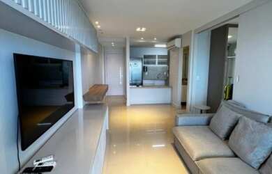 Imagem: O apartamento possui 1 Dormitório, 1 Banheiro, 1 Vaga na garagem