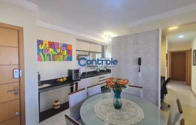 Imagem: O apartamento possui 3 Dormitórios, 2 Banheiros, 2 Vagas na