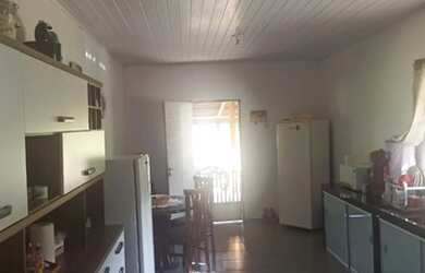 Imagem: A fazenda possui 65m² de Área e está localizado em Utinga