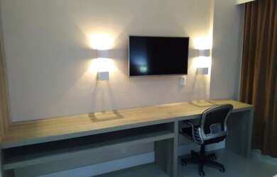 Imagem: O apartamento possui 1 Dormitório, 1 Banheiro, 1 Vaga na garagem