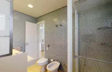 Imagem 6: 5 suítes 4 vagas no coração do Jardim Paulista em Charmoso condomínio