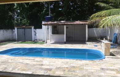 Imagem: A casa possui 3 Dormitórios, 5 Vagas na garagem e está localizado