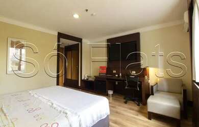 Imagem: O apartamento possui 1 Dormitório, 1 Banheiro, 1 Vaga na garagem