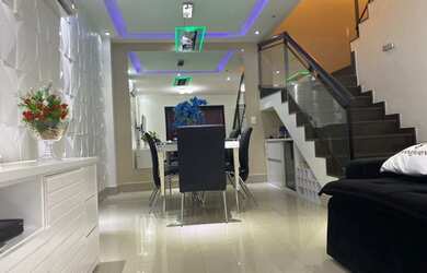 Imagem: A casa em condomínio possui 4 Dormitórios, 4 Banheiros, 2