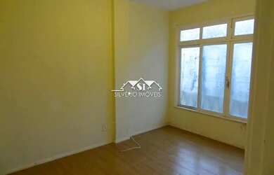 Imagem: O apartamento possui 3 Dormitórios, 2 Banheiros, 97m² de Área