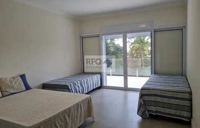 Imagem 10: Linda casa no condomínio Sítio São Pedro Guarujá. Condomínio exclusivo...