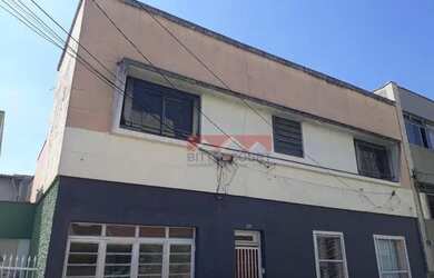 Imagem: A casa possui 2 Dormitórios, 2 Banheiros, 1 Vaga na garagem