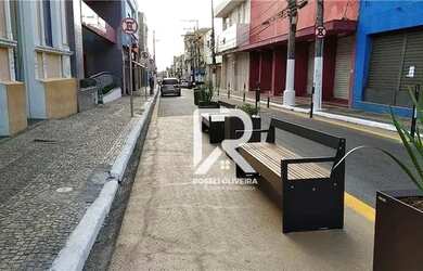 Imagem: O depósito possui 422m² de Área e está localizado em Centro