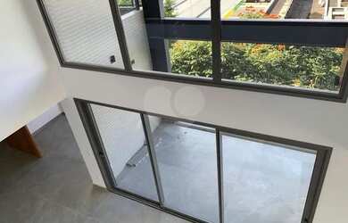 Imagem: O apartamento possui 4 Dormitórios, 5 Banheiros, 5 Vagas na