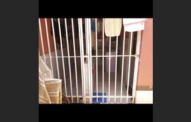 Imagem: A casa possui 1 Dormitório, 1 Banheiro, 2 Vagas na garagem