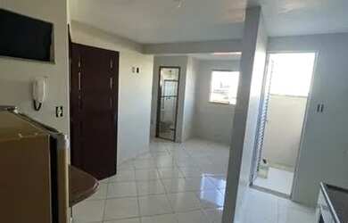 Imagem: A kitnet possui 1 Banheiro e está localizado em Centro, Campos