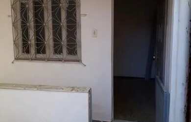 Imagem: A casa possui 1 Dormitório, 1 Banheiro, 45m² de Área e está